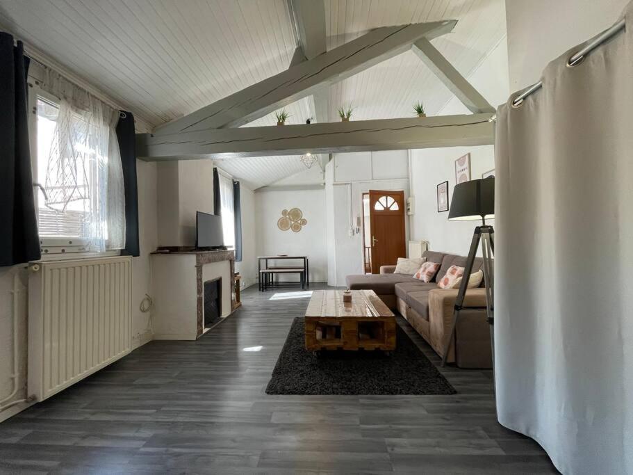 L'Appartement Marceau - 55M2 - Carcassonne Centre Экстерьер фото